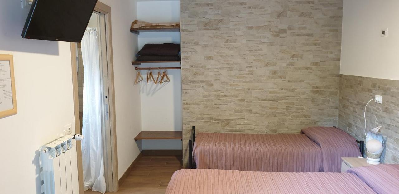 Agriturismo Il Casale Pica Posta ภายนอก รูปภาพ