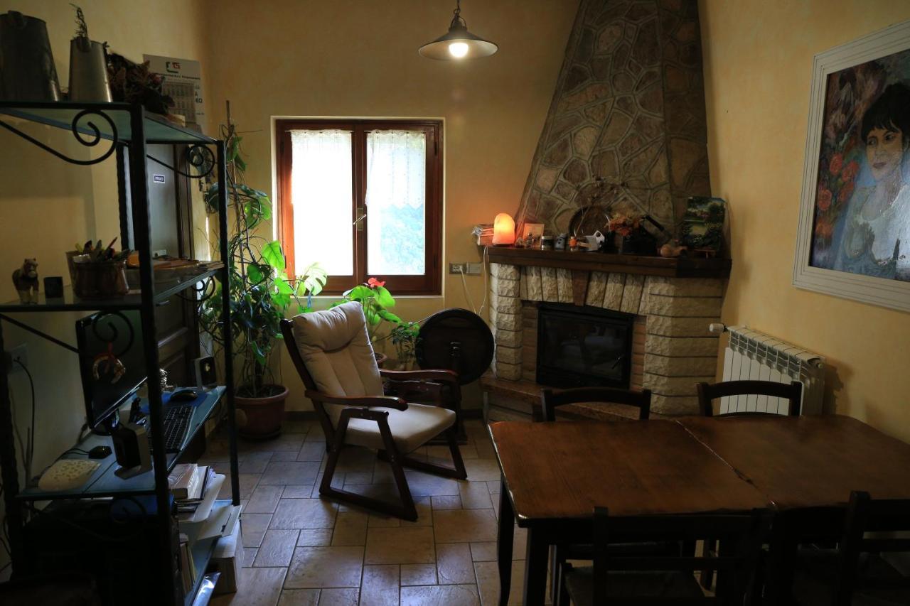 Agriturismo Il Casale Pica Posta ภายนอก รูปภาพ